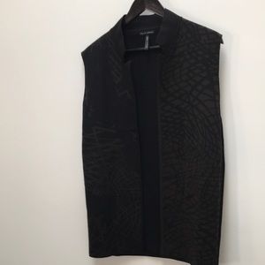 Sarah Pacini vest one size